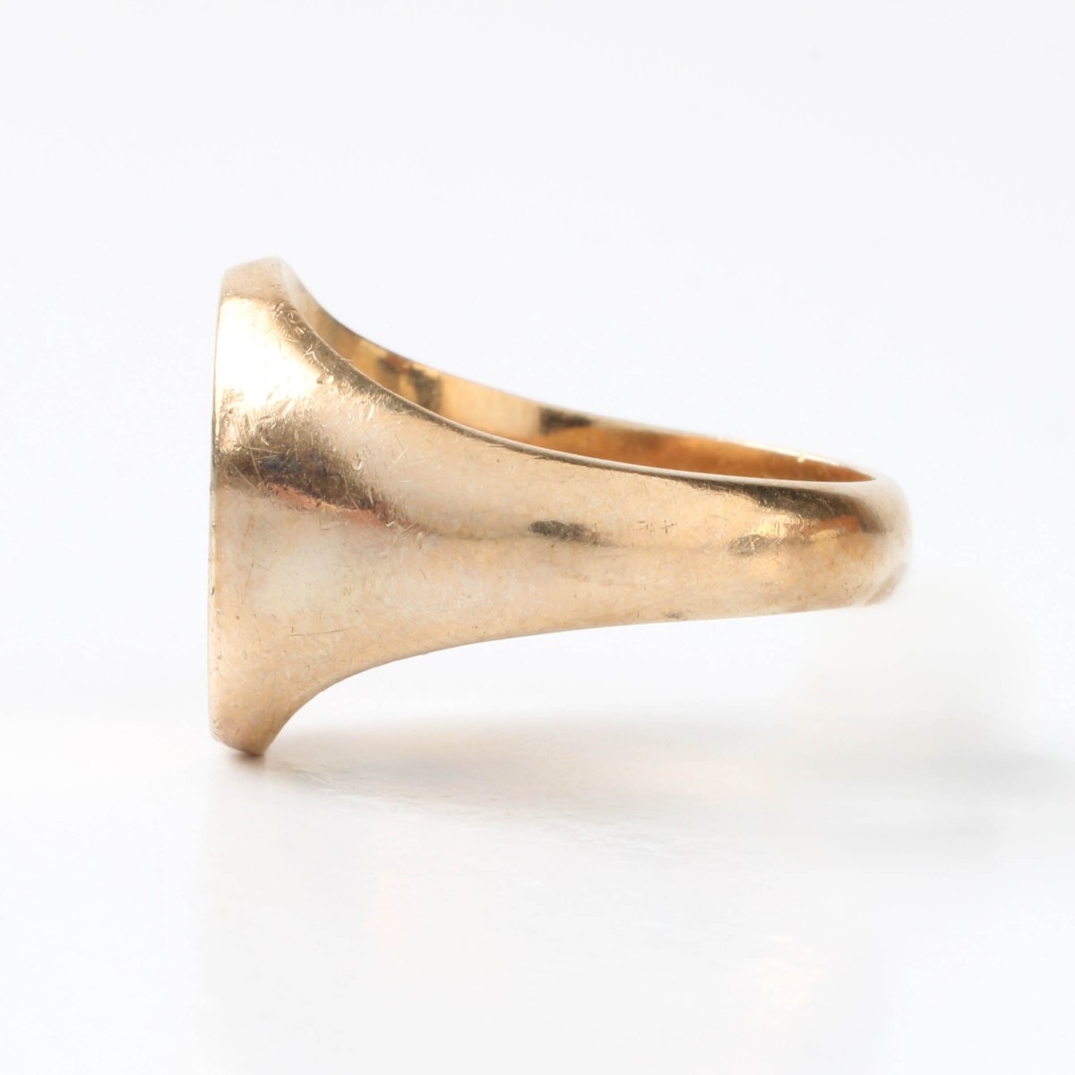 10K Signet Ring