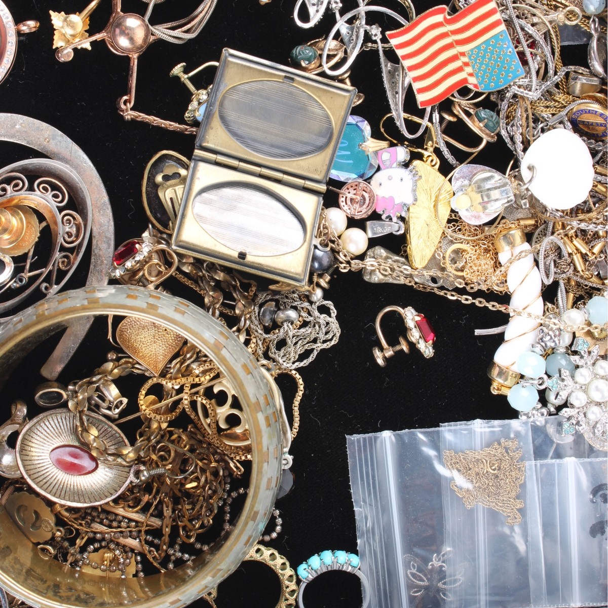 Tray Lot of Fashion Jewelry
