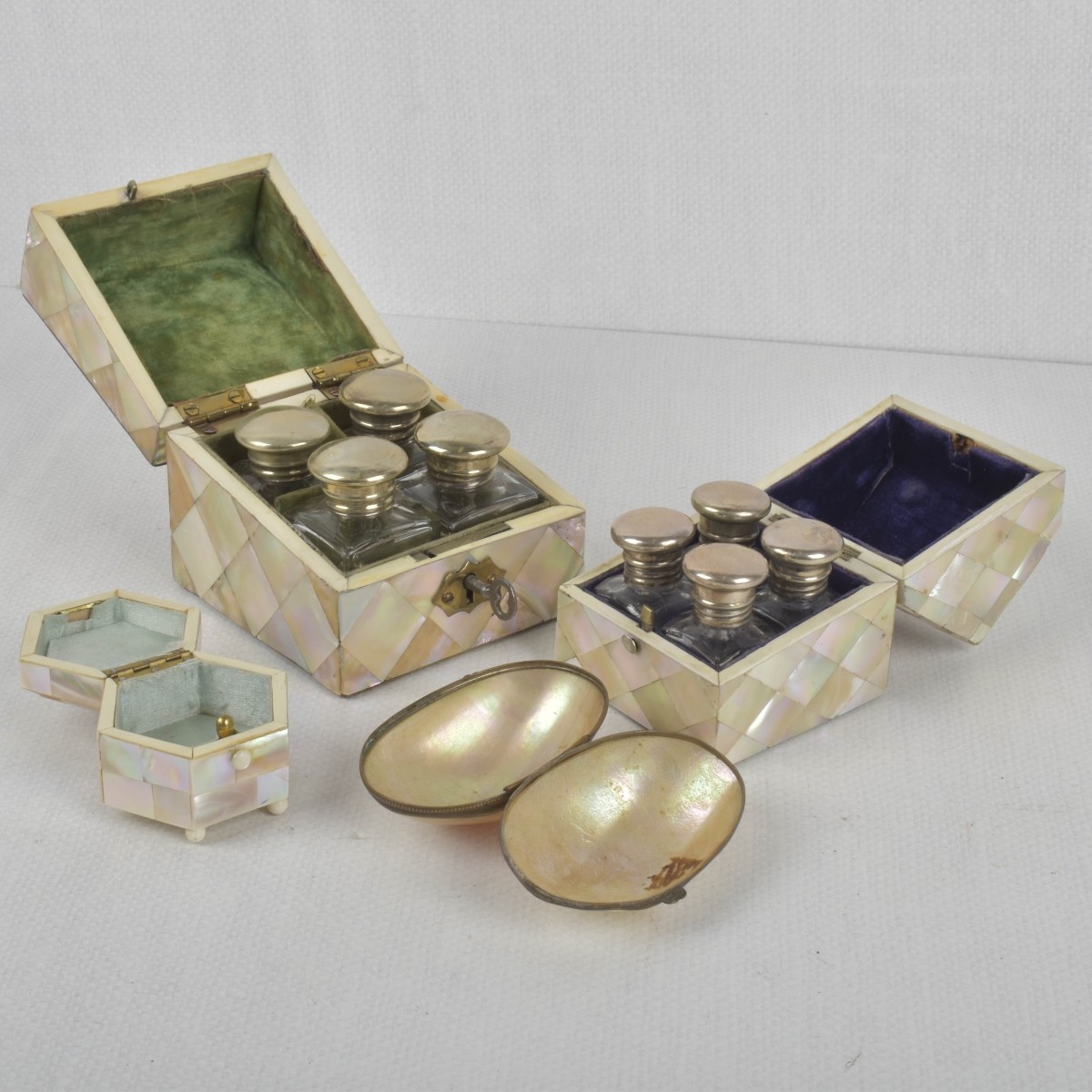 Mother of Pearl Pieces