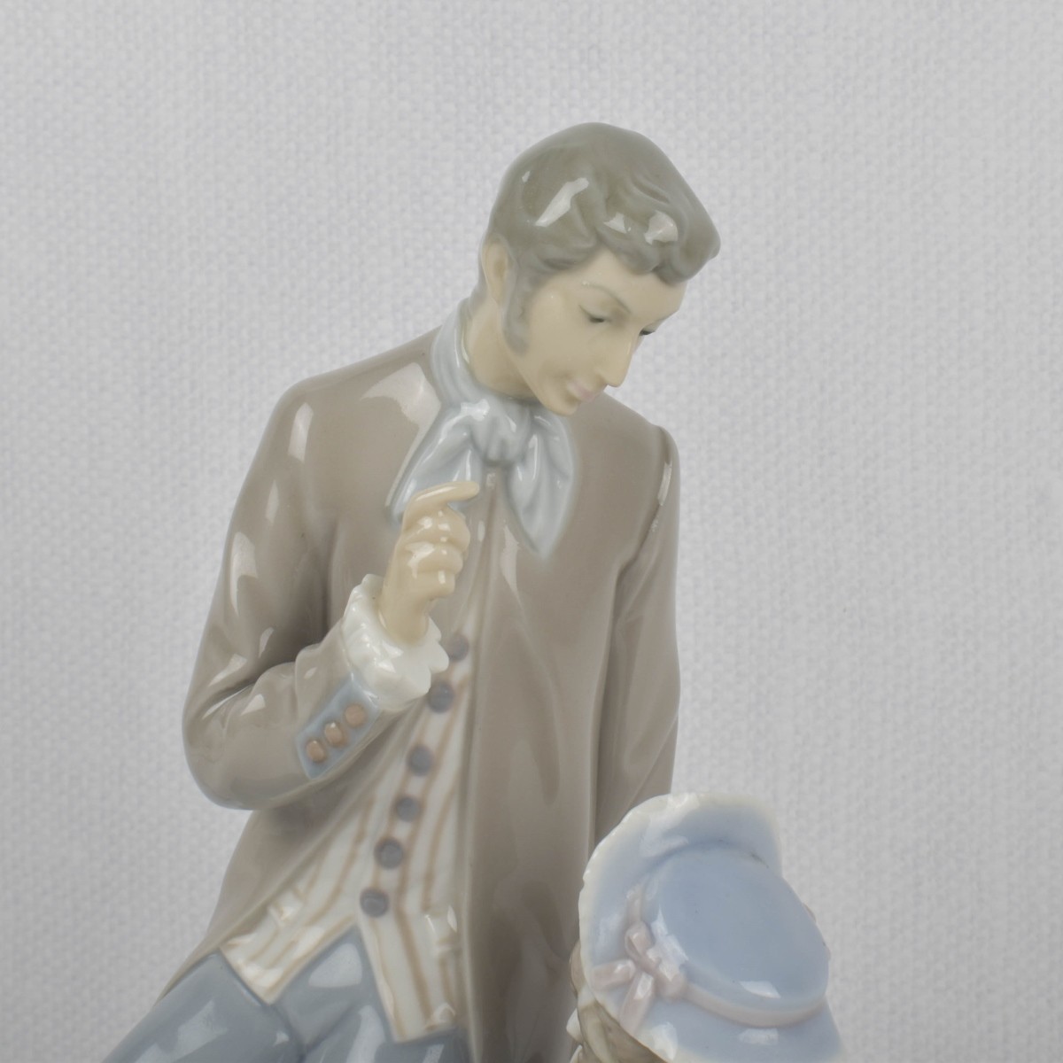 Lladro Gloss Sculpture