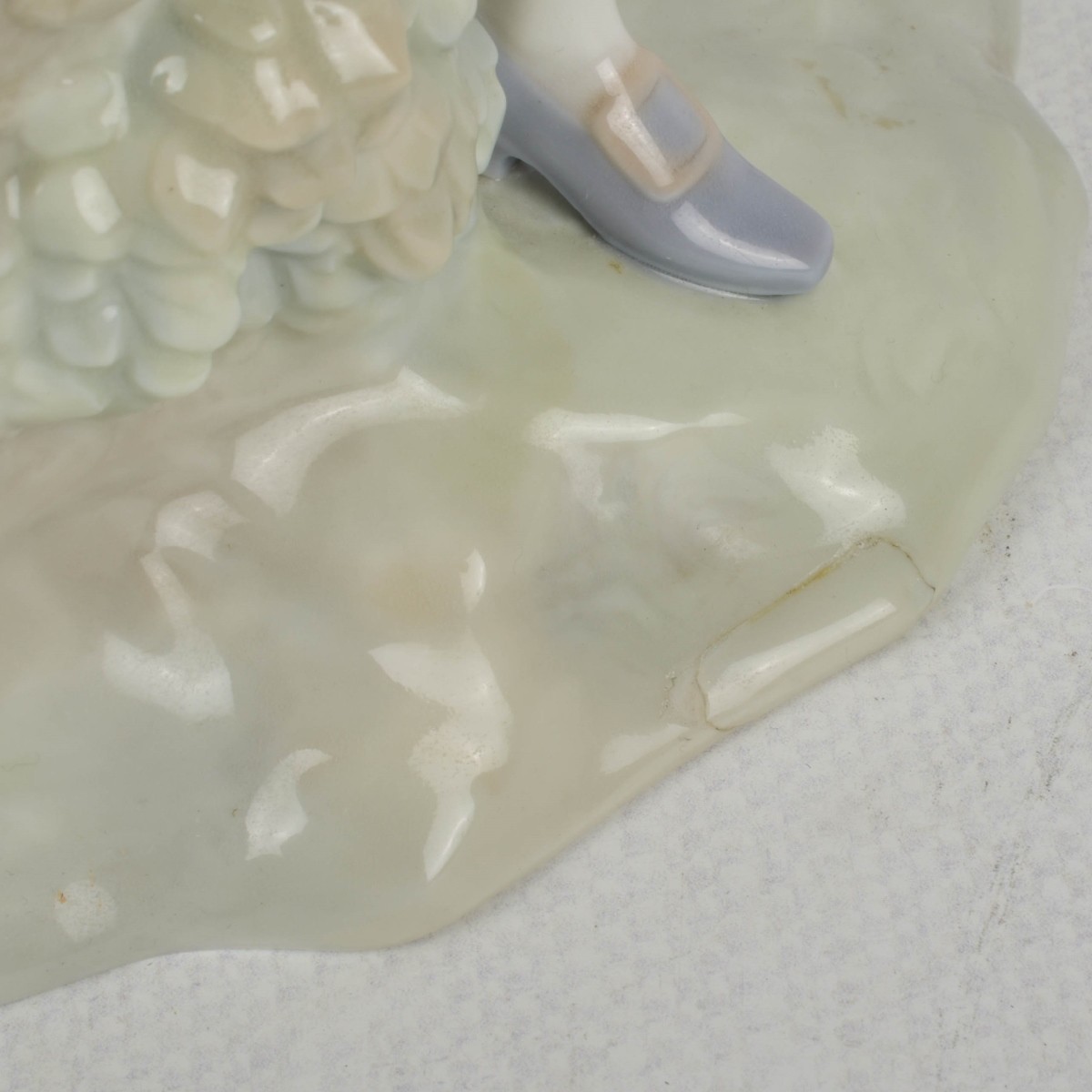 Lladro Gloss Sculpture