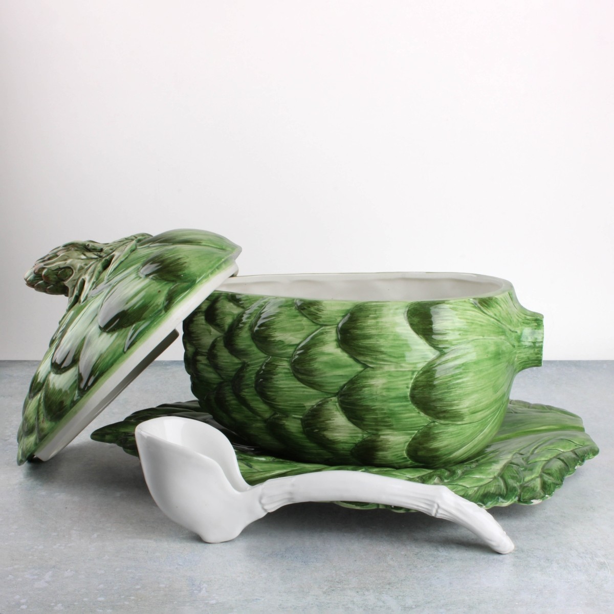 Mid Century Italian Pottery Tureen