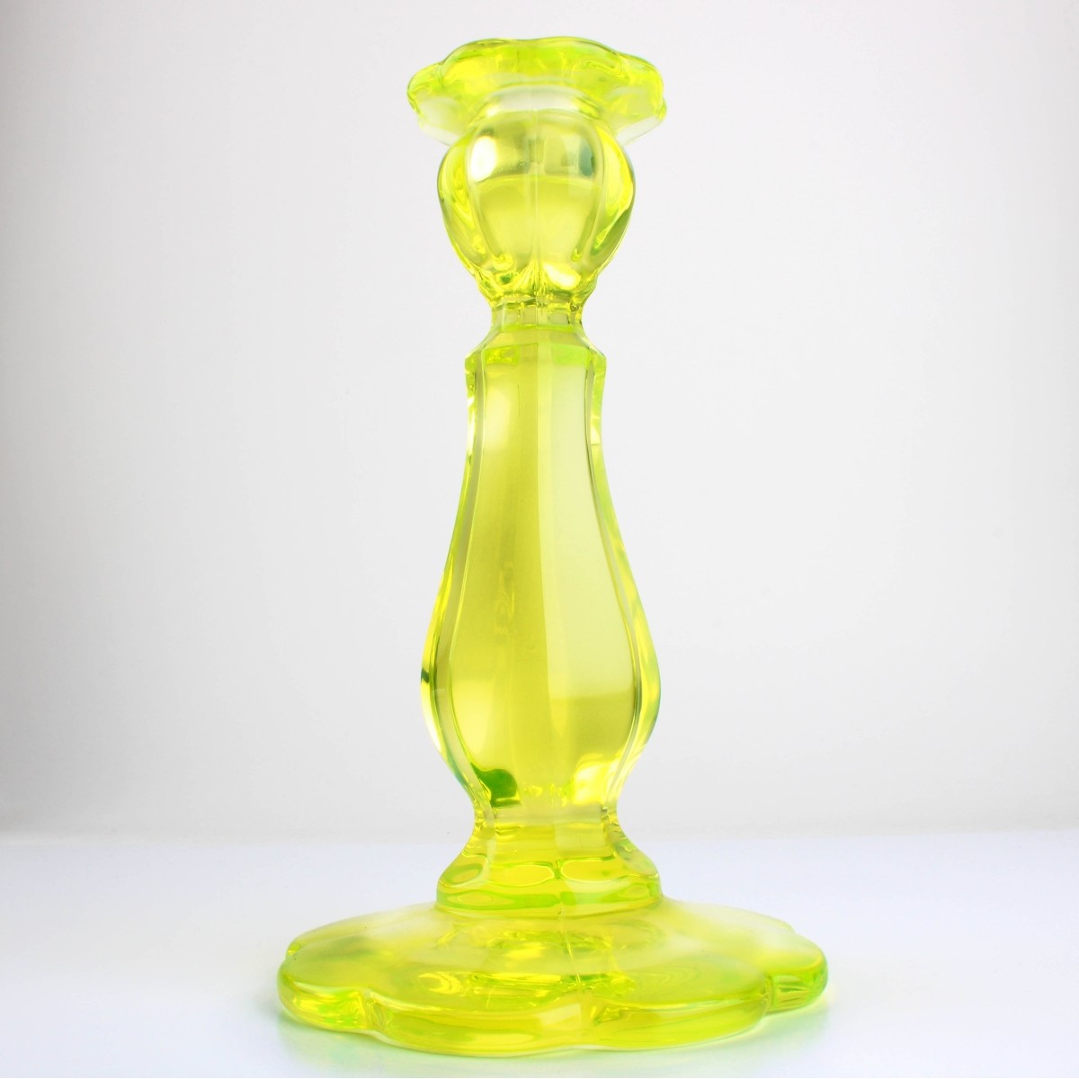 Vaseline Uranium Glass