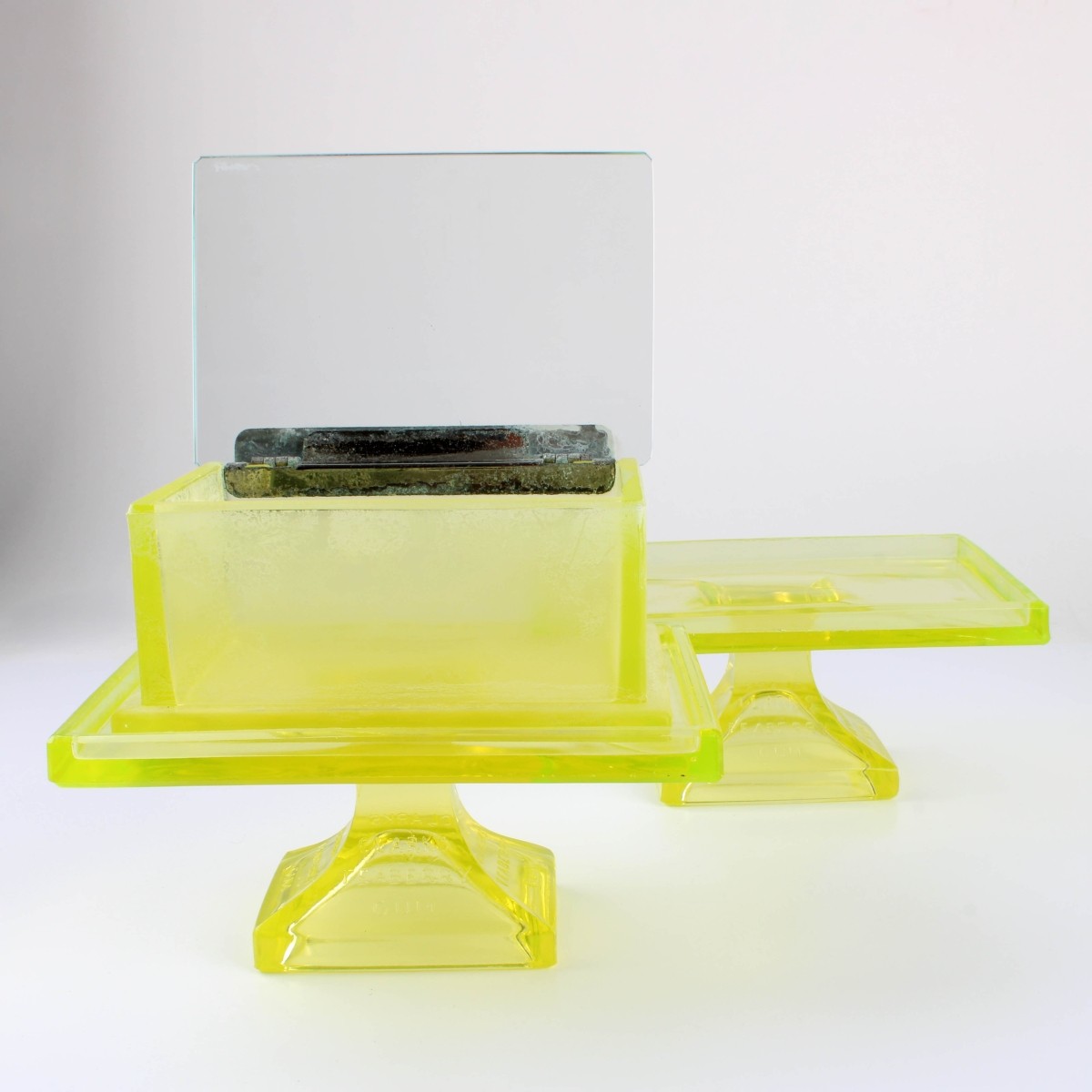 Vaseline Uranium Glass