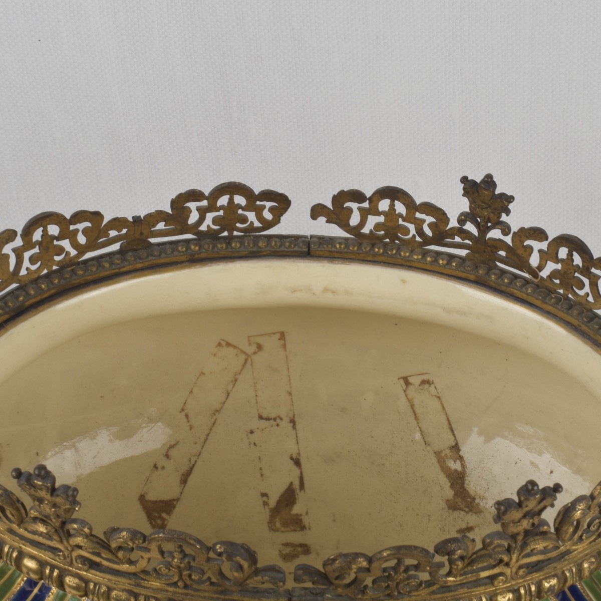 Chinoiserie-style Porcelain Jardiniere