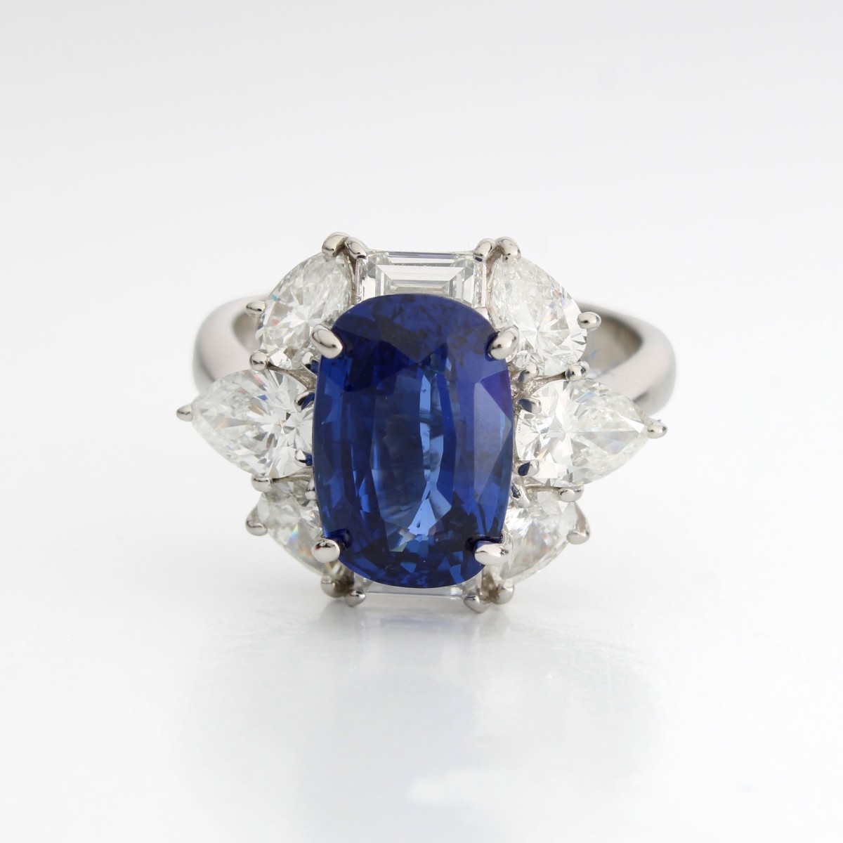 GRS Sapphire Diamond and Platinum Ring