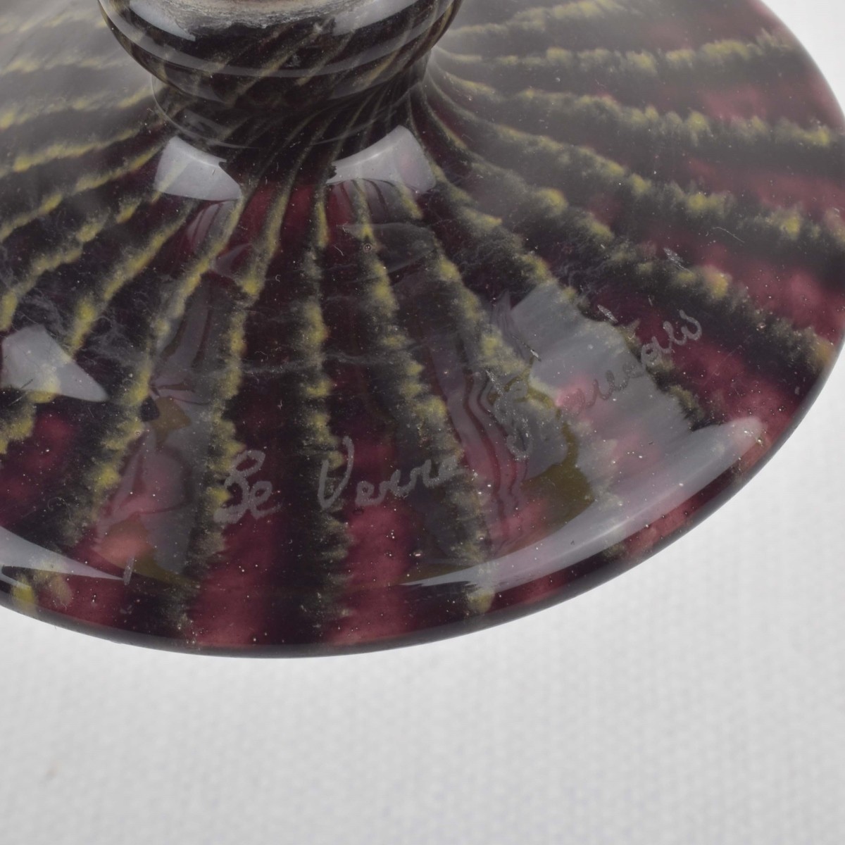 Schneider Le Verre Francais Vase