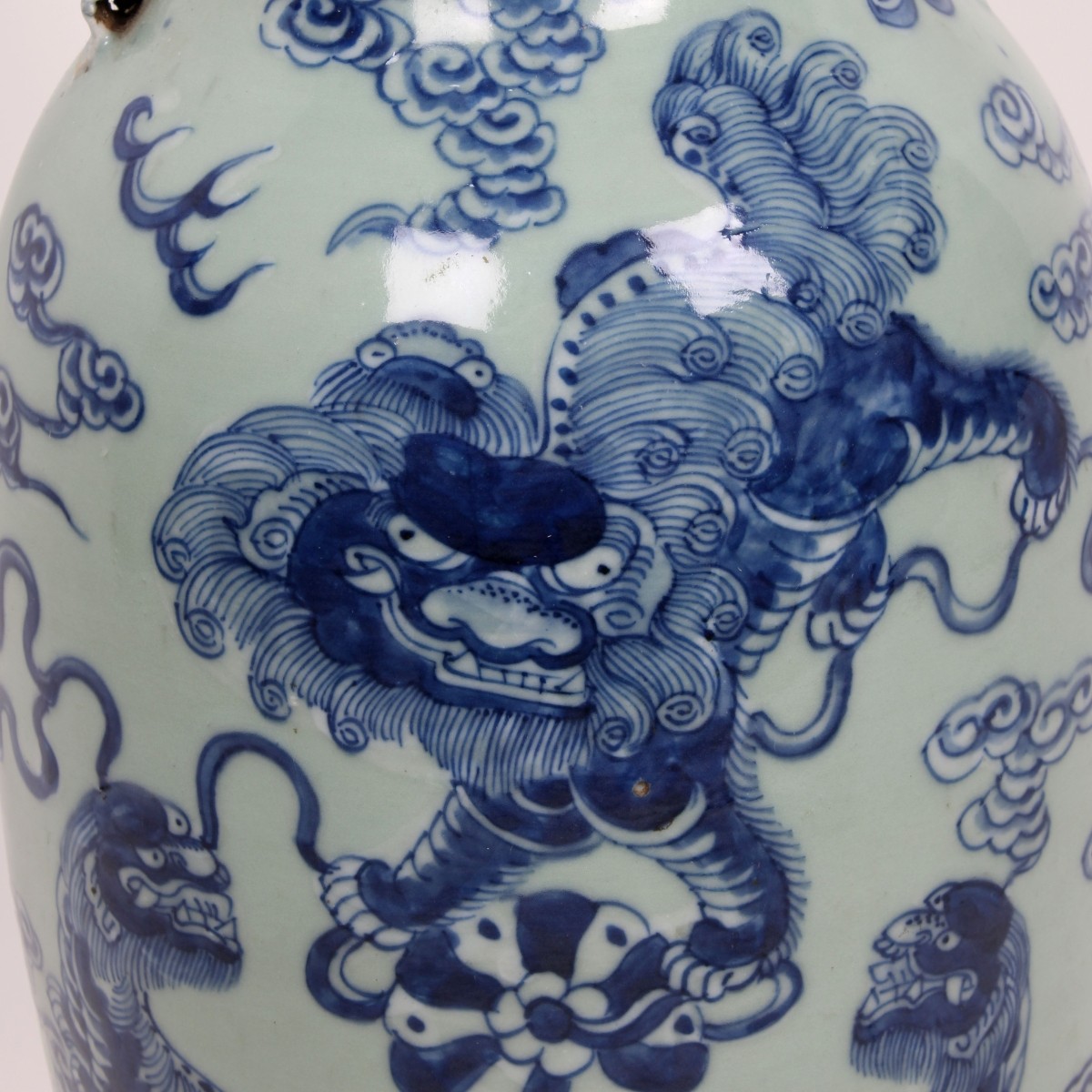 19th Century Chinese Porcelain Vase
