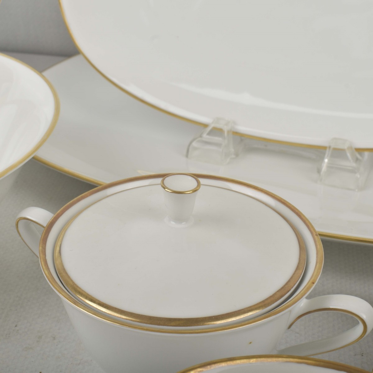 Hutschenreuther "Olivia" Dinnerware