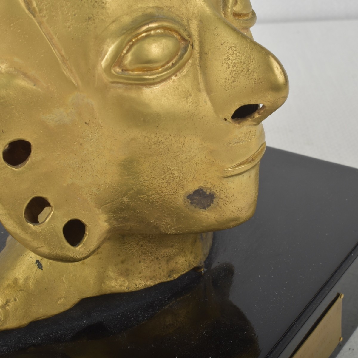 Scale Model Pre-Columbian Cabeza Tumaco