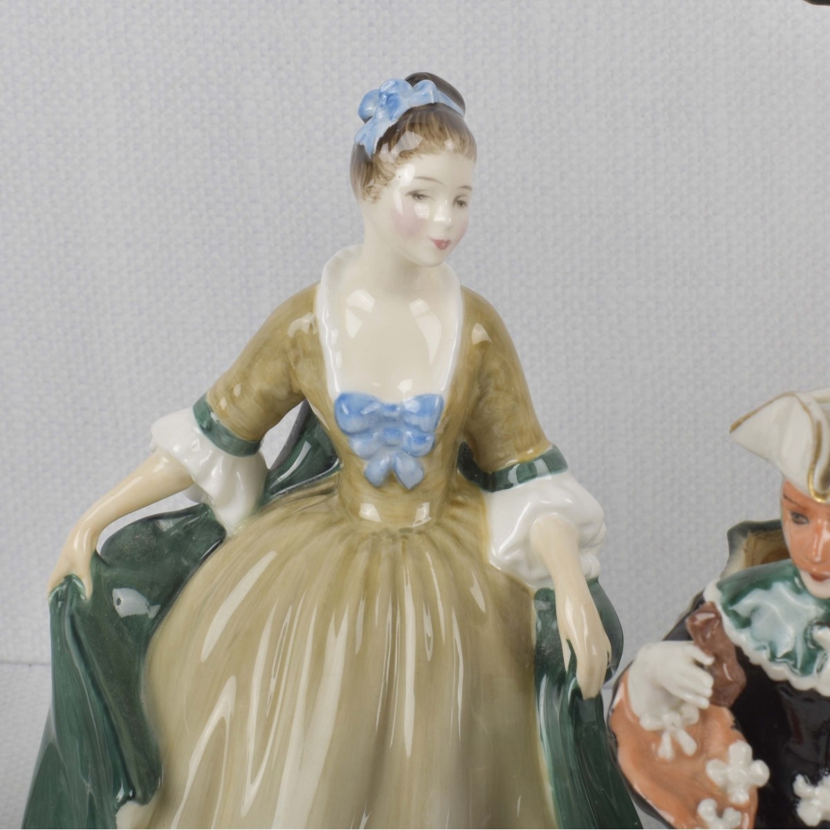 Glazed Porcelain Pieces