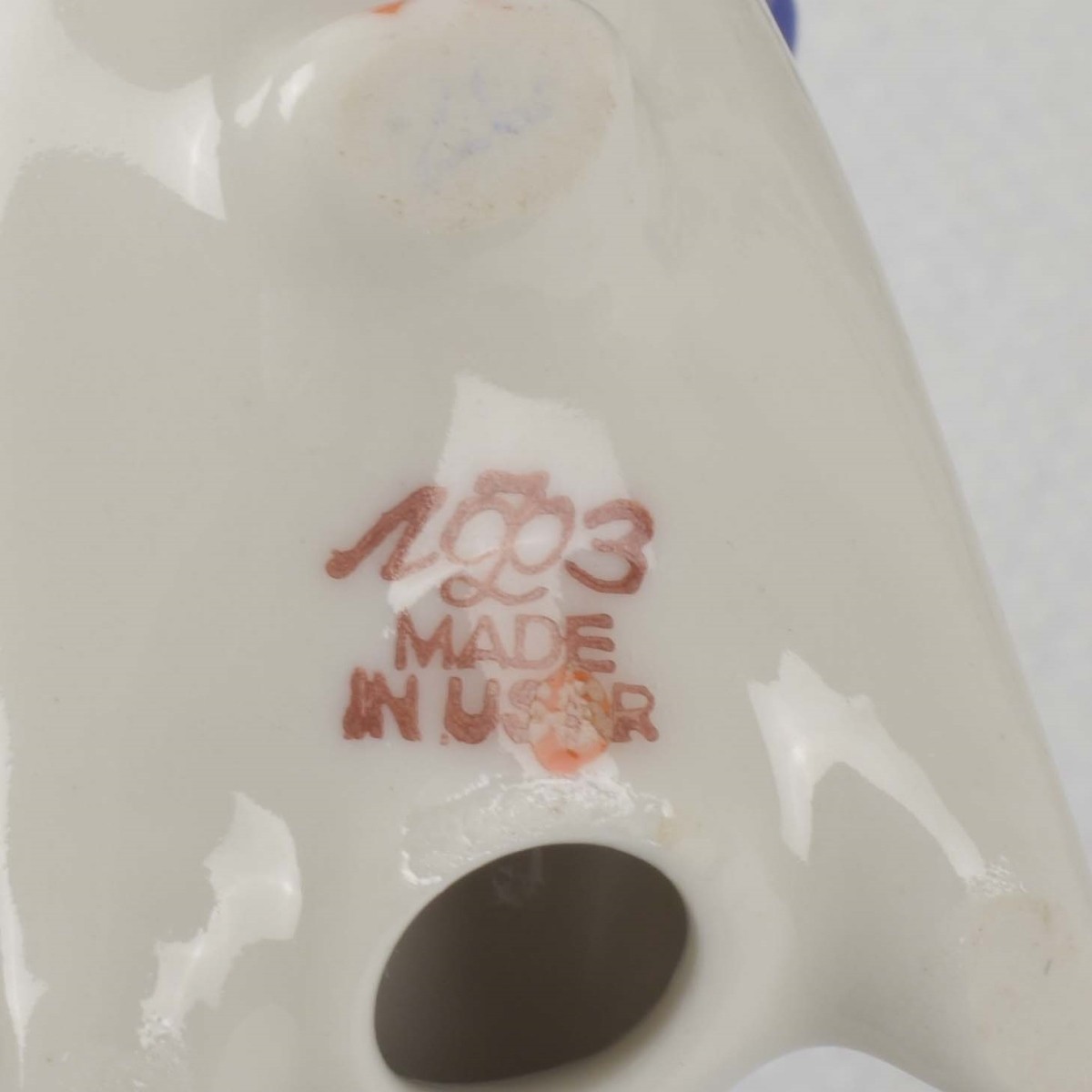 Glazed Porcelain Pieces