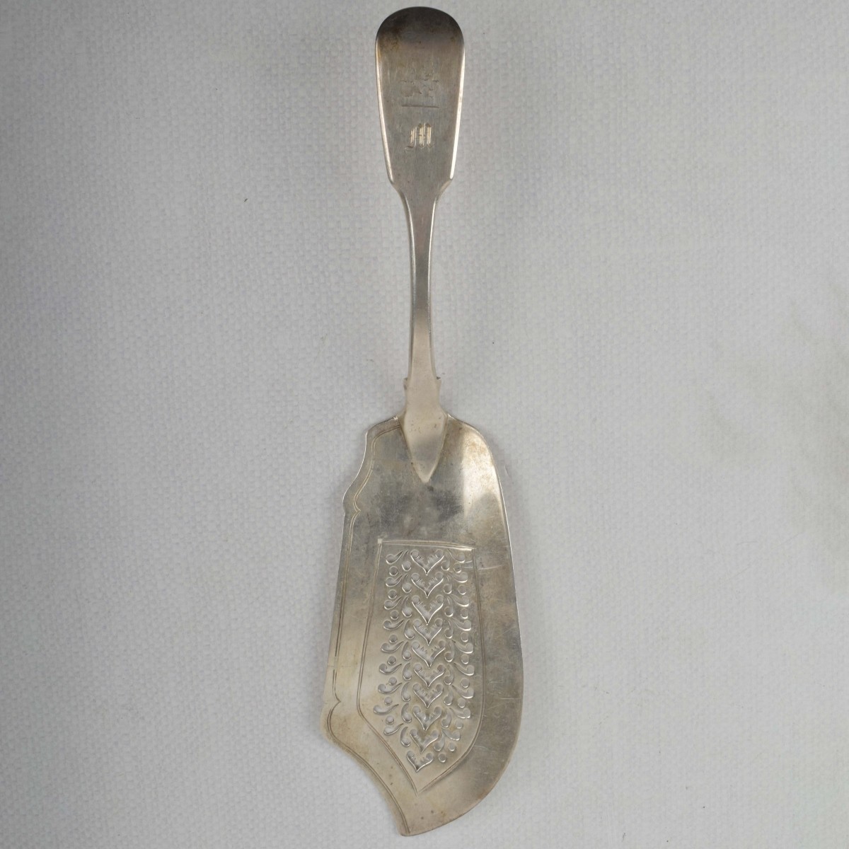 English Sterling Silver Fish Server