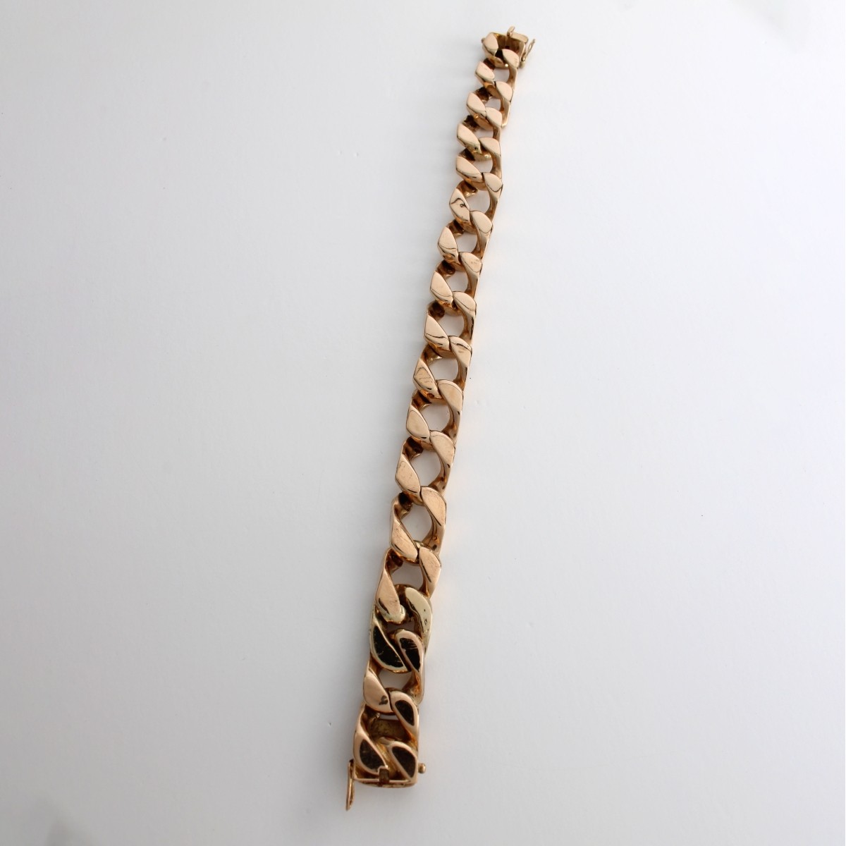 17K Curb Link Bracelet