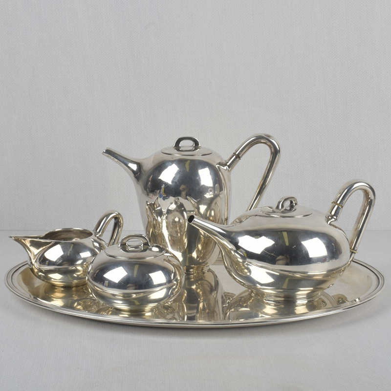 Estate Jewelry, Fine Art & Home Décor